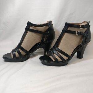 Sofft‎ Strappy Platform Women’s Sandals